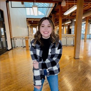 Meet your Posher, Anna